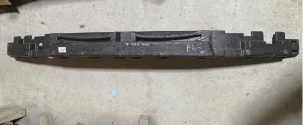 Абсорбер переднего бампера 51117302495 BMW