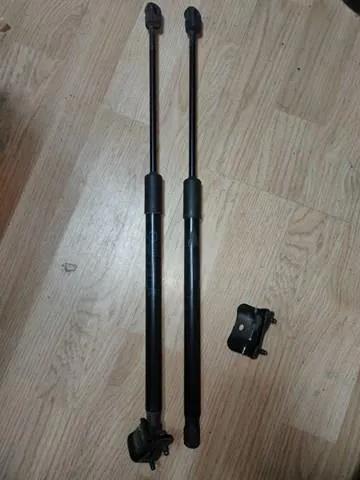 Амортизатор багажника BDMT63620 Mazda