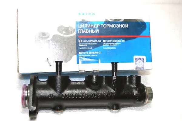 Главный тормозной цилиндр 21010350500900 Lada