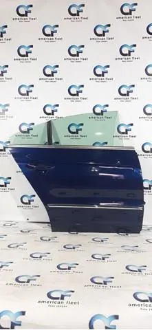 Молдинг двери задней правой VAG 3C8853074B2ZZ