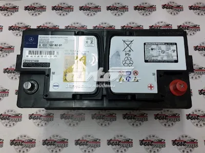 Авто акумулятор Мерседес 95 А/г 12 В (A001982820826)