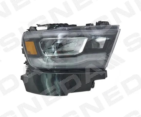 Правая фара 68316082AG Chrysler