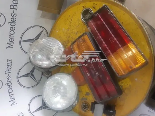 Задний фонарь 4638200164 Mercedes