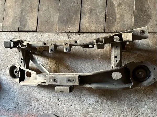 Подрамник задний BP4K28800H Mazda