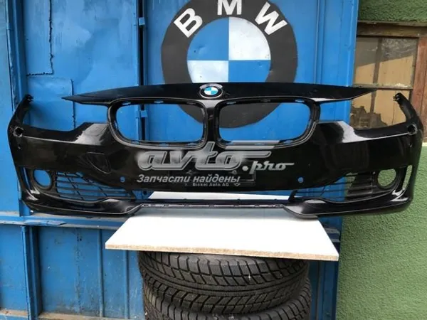Передний бампер 51117327272 BMW