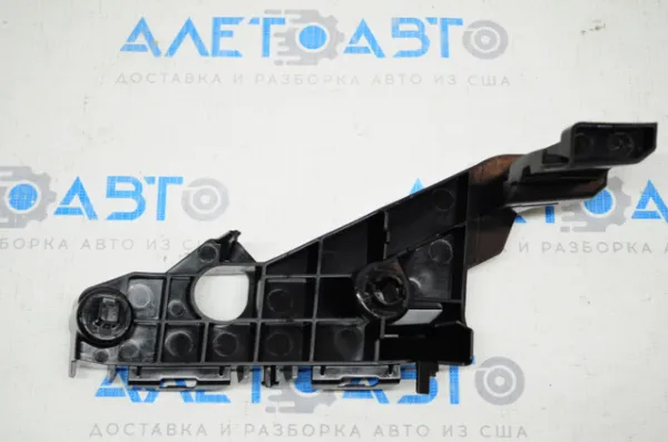 Кронштейн бампера переднего правый 5253553030 Toyota