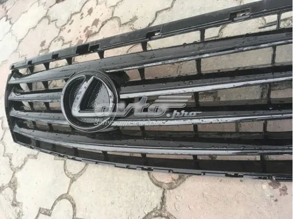 Решетка радиатора 5310160521 Toyota
