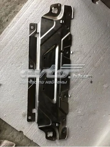 Накладка передней панели (суппорта радиатора) верхняя BMW 51647422287