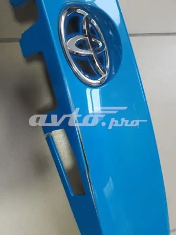 Накладка багажника (двери 3/5-й задней) нижняя TOYOTA 76811F4010