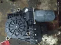 Мотор стеклоподъемника двери задней левой VAG 3U095981100Z