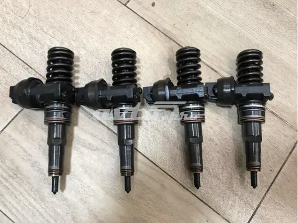Топливные форсунки 0414720214 Bosch