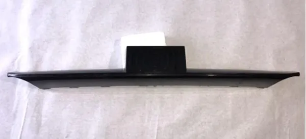 Накладка бампера переднего центральная 51117315270 BMW