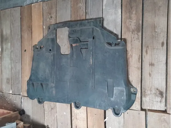 Защита двигателя 8V416P013AE Ford