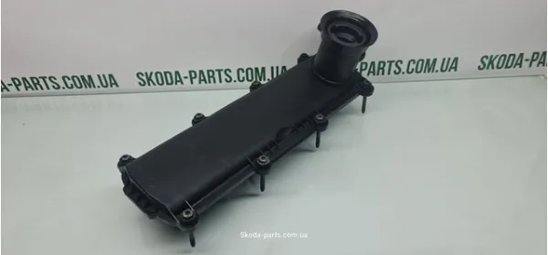 Купить Клапанная крышка Фольксваген Пассат B6 3C2