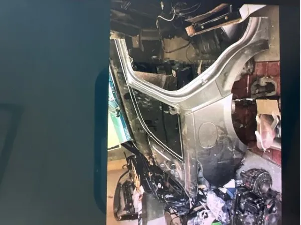 Крыло заднее правое LR091293 Land Rover