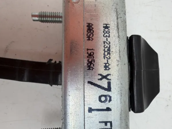  HK8323552AA Jaguar