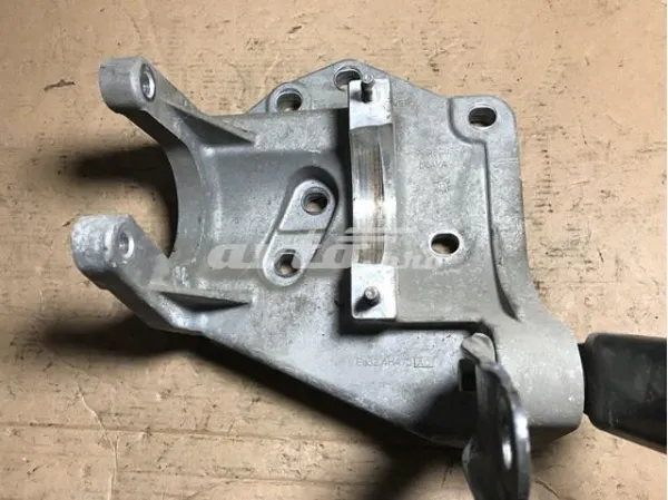  EJ324H473AD Land Rover