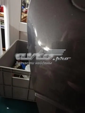 Дверь задняя правая LR080197 Land Rover