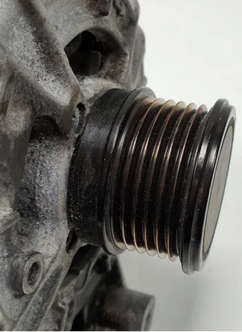 Автомобильный генератор Bosch 0125711100 цена, от
