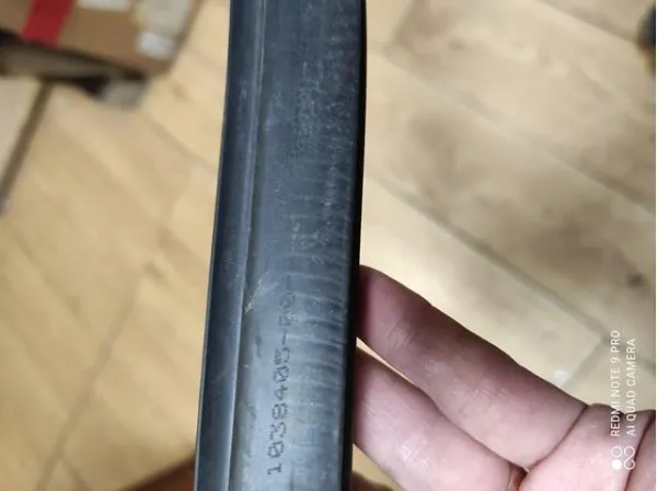  103840600A Tesla