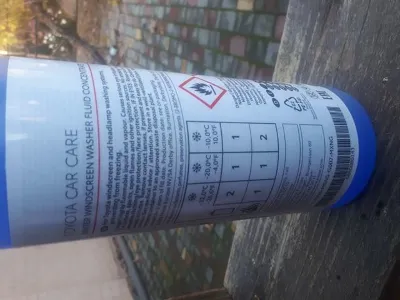 Жидкость омывателя лобового стекла TOYOTA 0880880143