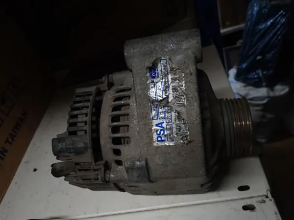 Генератор 63321723 Magneti Marelli