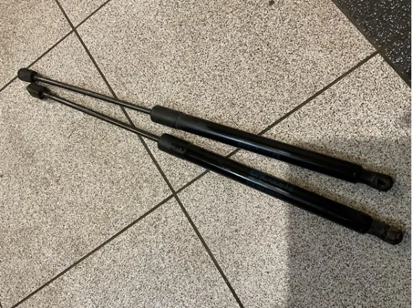 Амортизатор багажника 8R082755203S VAG