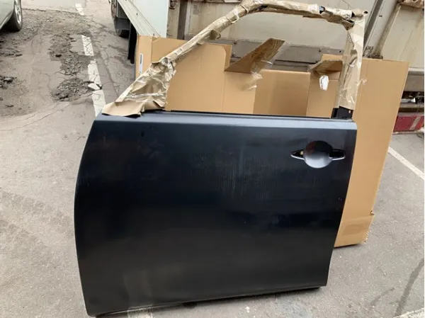 Дверь передняя левая H010A5ZAMB Nissan/Infiniti