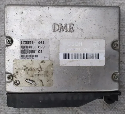 Блок управления двигателем 0261200522 Bosch