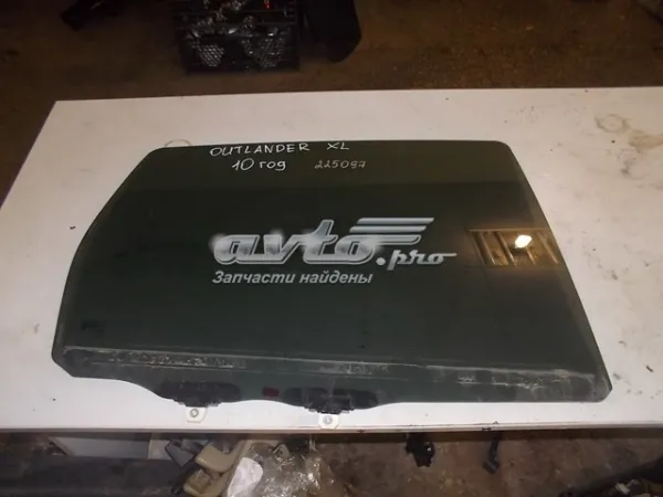 Стекло двери задней правой 5736A324 Mitsubishi