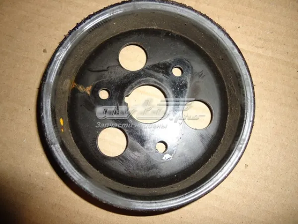 Шкив водяной помпы на Hyundai Accent III MC