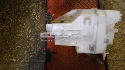 Бачок омывателя стекла MAZDA D11B67481