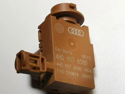 Датчик загрязнения воздуха VAG 4H0907658D