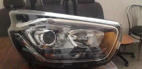 Правая фара JK2113W029DJ Ford