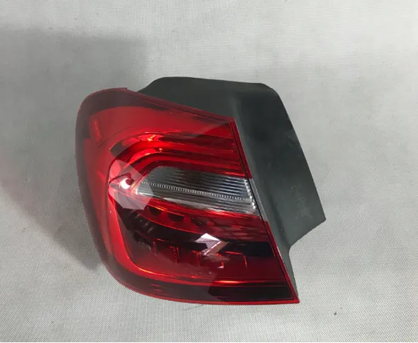  A1779067702 Mercedes