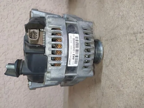 Генератор 13585666 General Motors