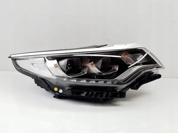 Правая фара 92102A8800 Hyundai/Kia