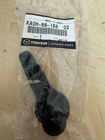 KA0H8818802 Mazda Ручка регулировки спинки сиденья