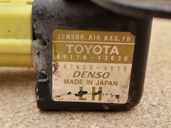 Датчик удара 8917413030 Toyota