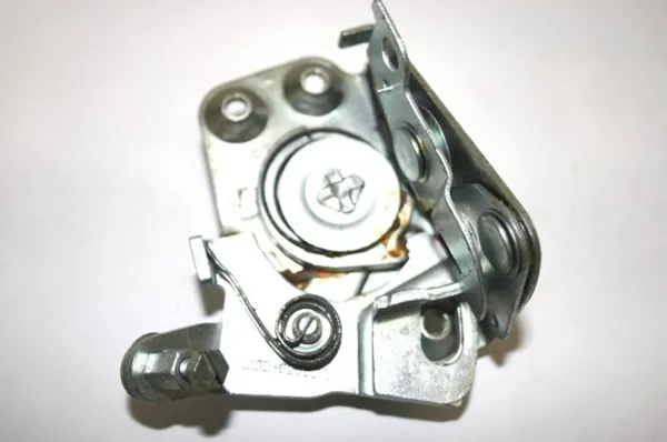 Замок двери задней правой ВАЗ 2107 