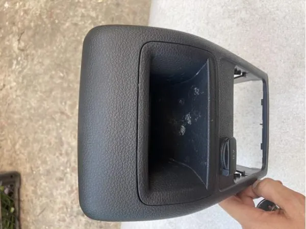  5C6864298J82V VAG