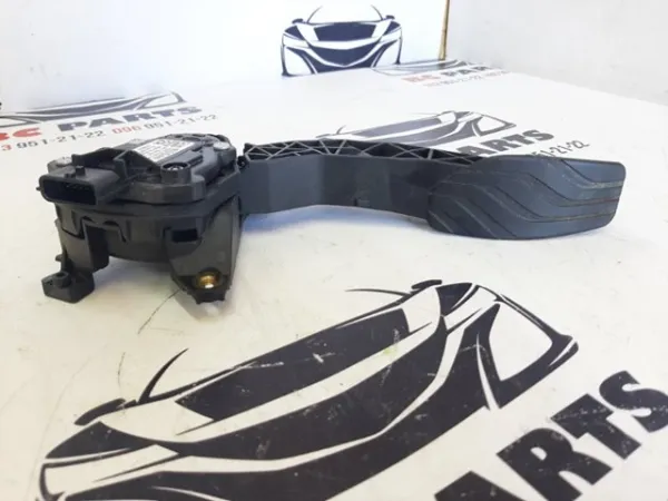 Педаль газа 180026LE0A Nissan/Infiniti