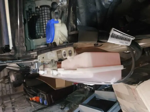 Бачок омывателя 9841404280 Peugeot/Citroen