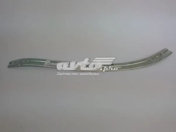 Кронштейн бампера переднего правый 96562949 General Motors