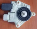 Мотор стеклоподъемника двери передней левой VAG 6V1959801B