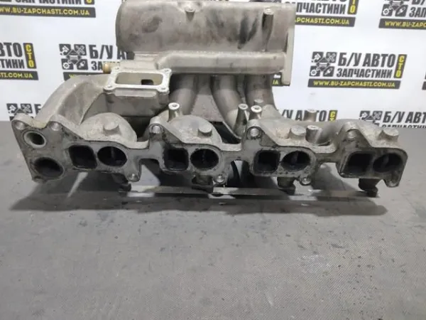 Впускной коллектор Mercedes A6110901737