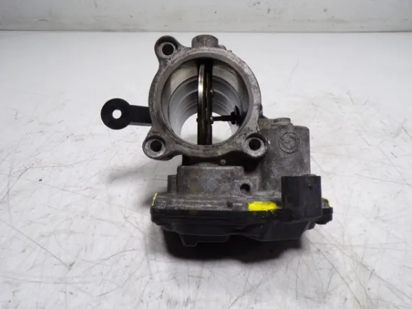  1354781075203 BMW