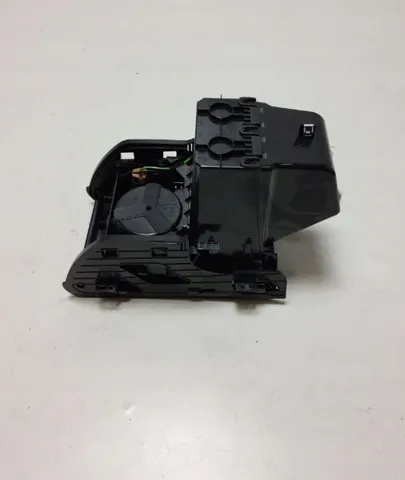  LR060724 Land Rover