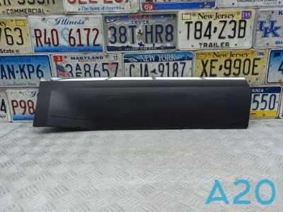 Молдинг двери задней правой нижний VAG 3CN854950DRYP