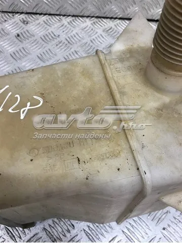 Бачок омывателя стекла на Subaru Tribeca B9 